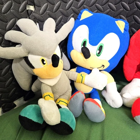 Sonic the Hedgehog Plush Toy Set - Blue, Red, Gray - Picture 5 of 13